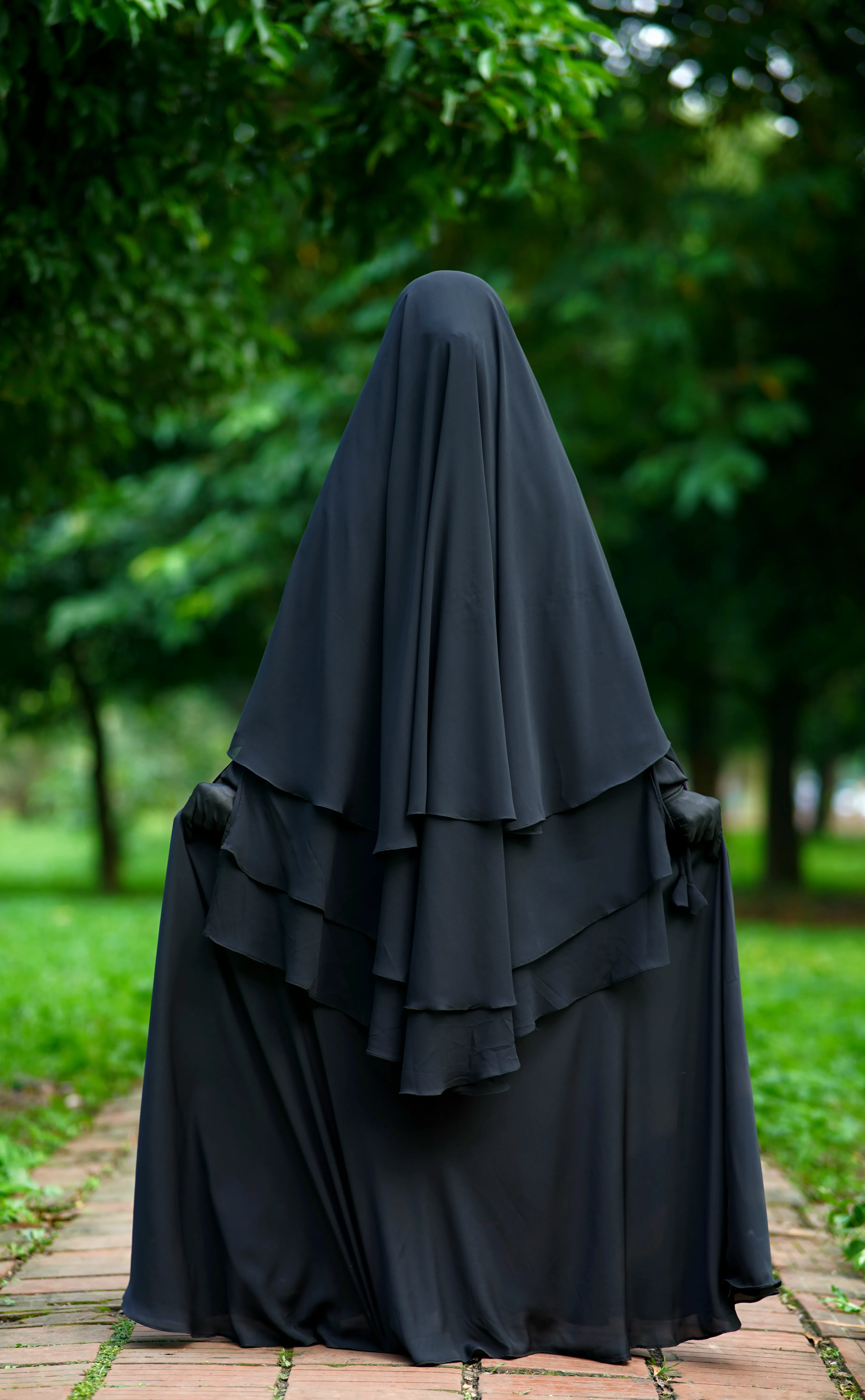 𝐓𝐀𝐁𝐀𝐒𝐒𝐔𝐌 𝐇𝐈𝐉𝐀𝐁 𝐍𝐈𝐐𝐀𝐁