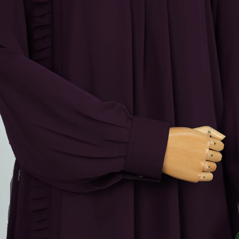 Muhsanat Abaya-Bulgari