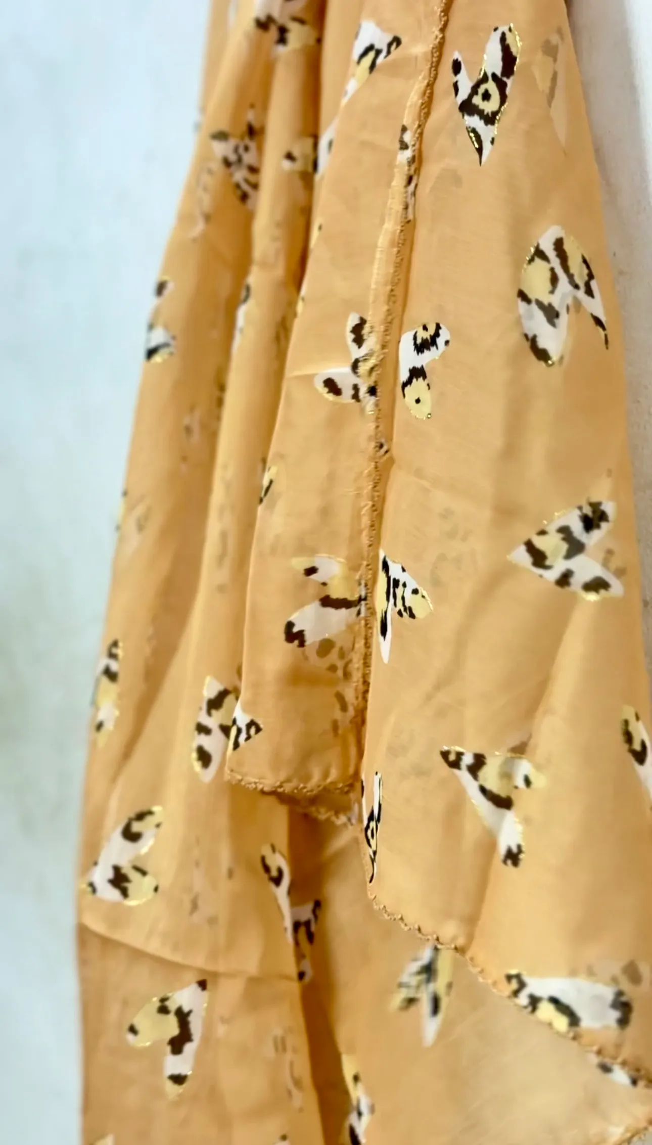 Nude Chita Dupatta