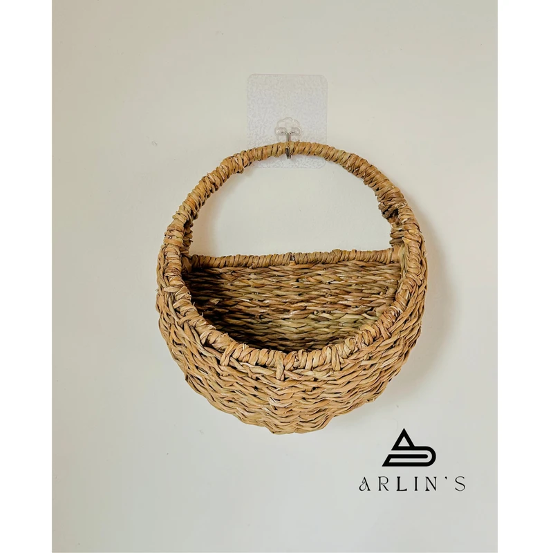 seagrass flower bucket & lily vine