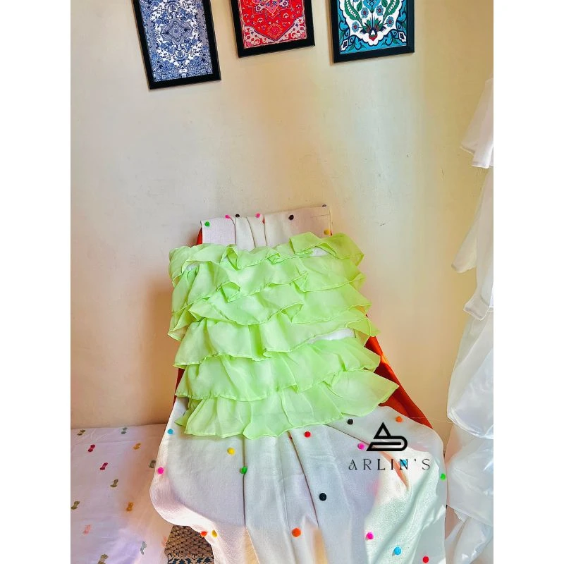 ruffle cushion cover