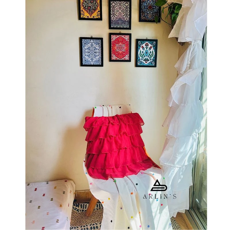 ruffle cushion cover