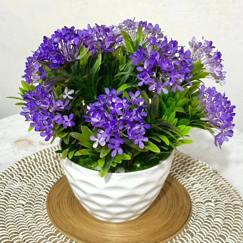 White Tob With Flower