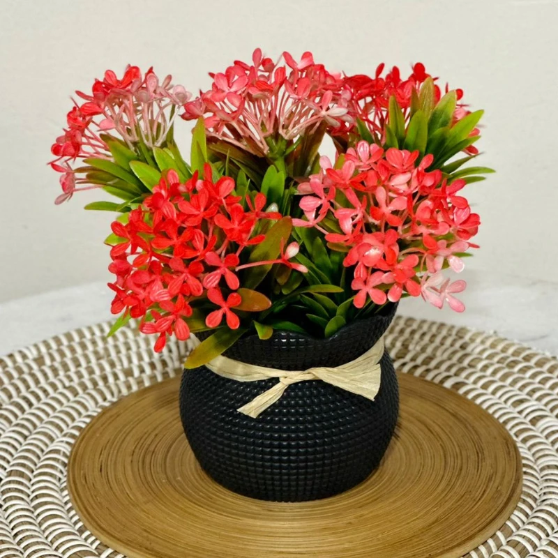Black Small Vase With Flower - Image 3