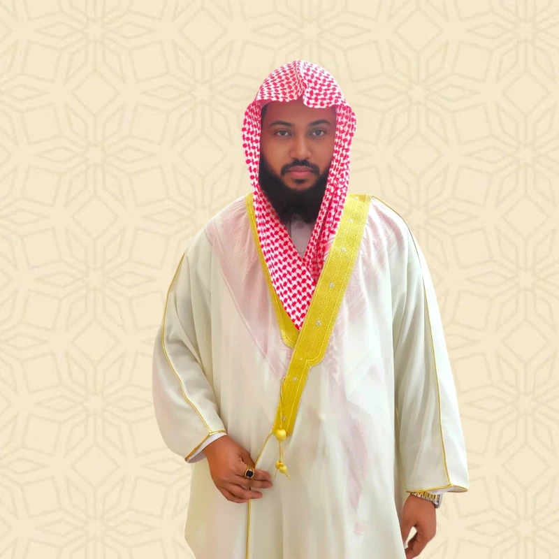 Golden Bisht - Image 3