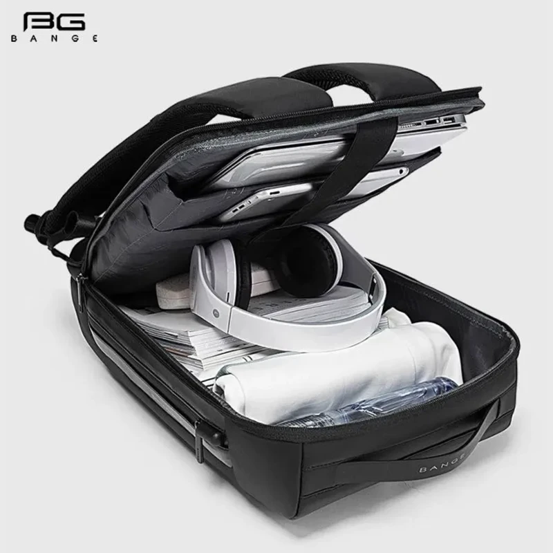 Bange 7216 প্রিমিয়াম মানের ওয়াটারপ্রুফ বড় ক্যাপাসিটি বিজনেস ল্যাপটপ এবং এক্সটার্নাল usb চার্জিং পোর্ট সহ ভ্রমণের ব্যাকপ্যাক (290000452)