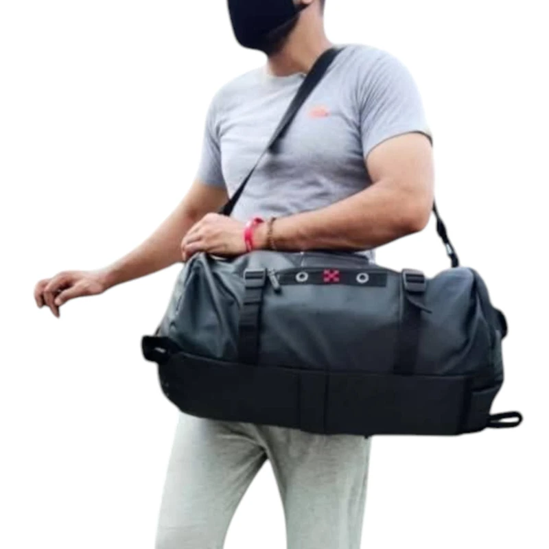 Travel & Gym Bags for Both Men And Women Sports and Gym Bag - 16/8 inch Black Color /Fitness Gym Bag /Mountain 18 Litter Duffel Bag