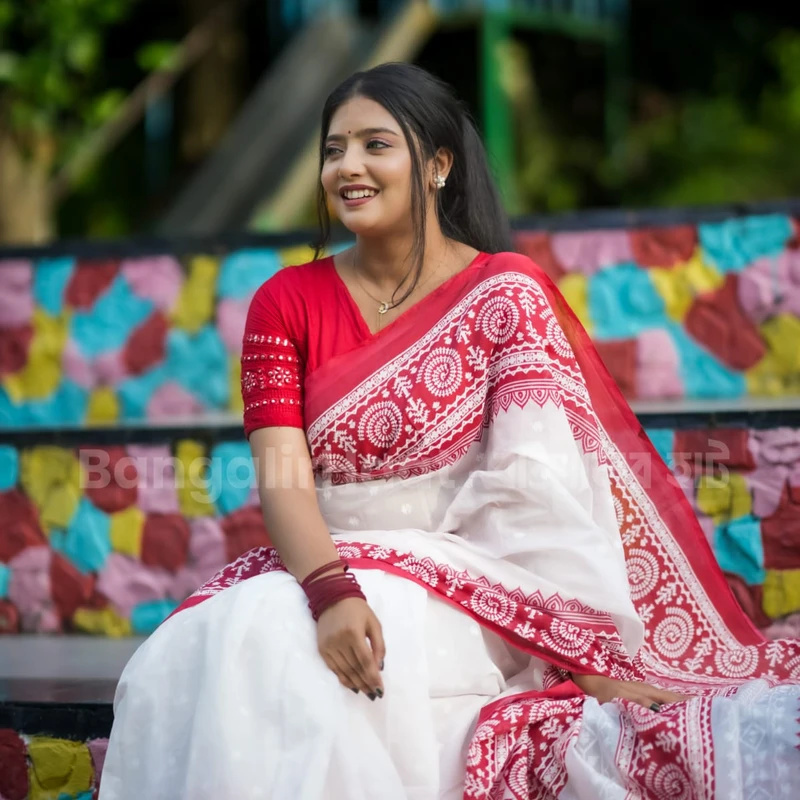 পূজা কালেকশন (ব্লাউজসহ) - Thumbnail 3