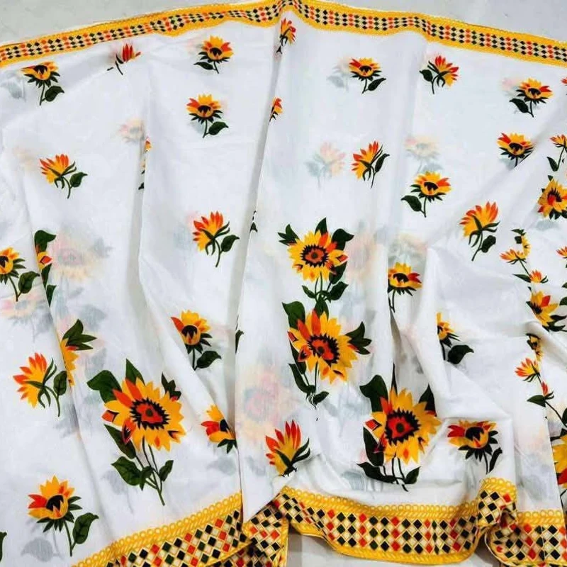 সিল্ক প্রিন্টেড শাড়ি - Thumbnail 3