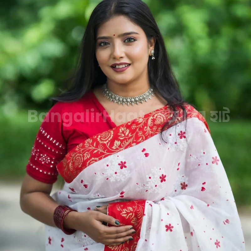 পূজা কালেকশন (ব্লাউজসহ)