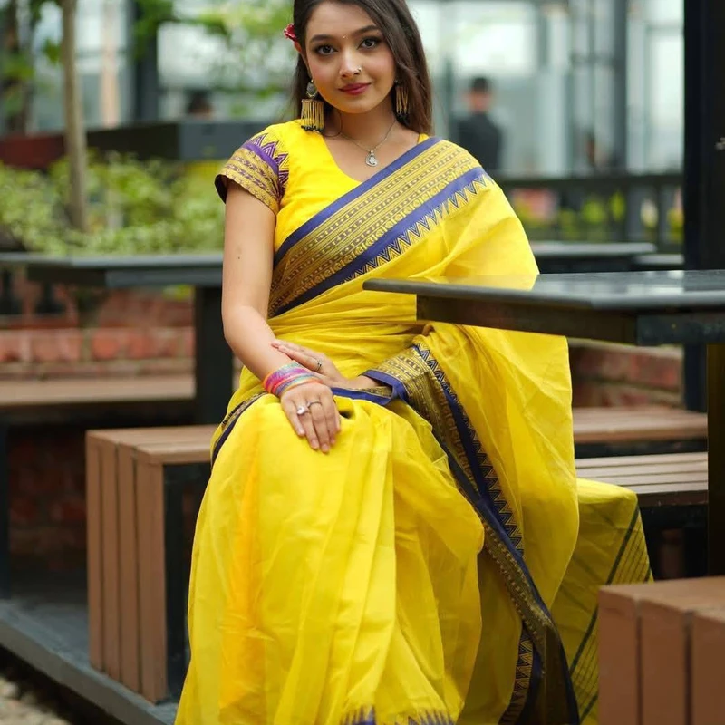 আড়ং কটন নকশী পাইর শাড়ি(ব্লাউজসহ)