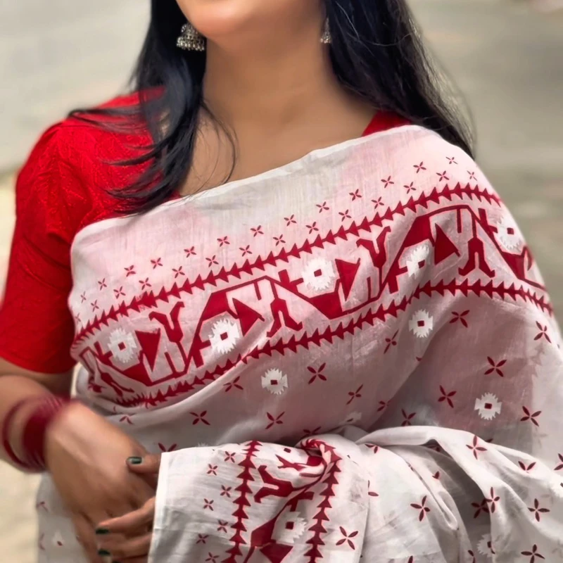 পূজা কালেকশন (ব্লাউজসহ)