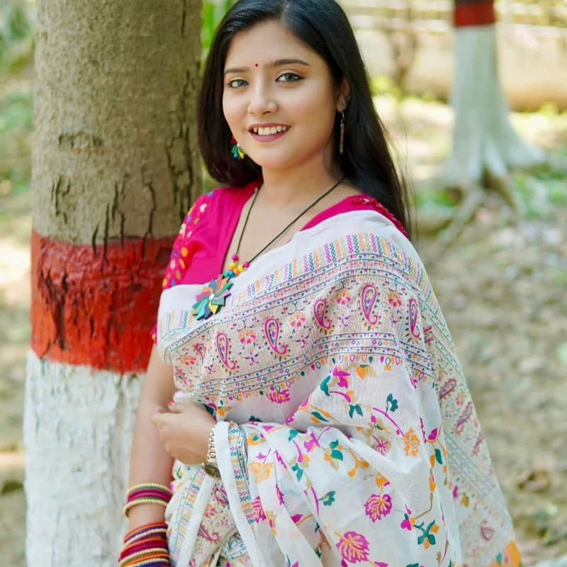 আফসান ভাইরাল প্রিন্ট শাড়ি - Thumbnail 3