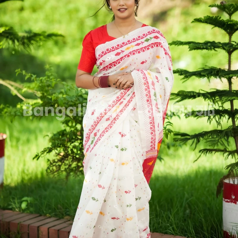 পূজা কালেকশন (ব্লাউজসহ)