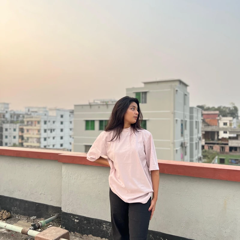 Women's Oversized Drop Shoulder T-Shirt in Pink Glitter