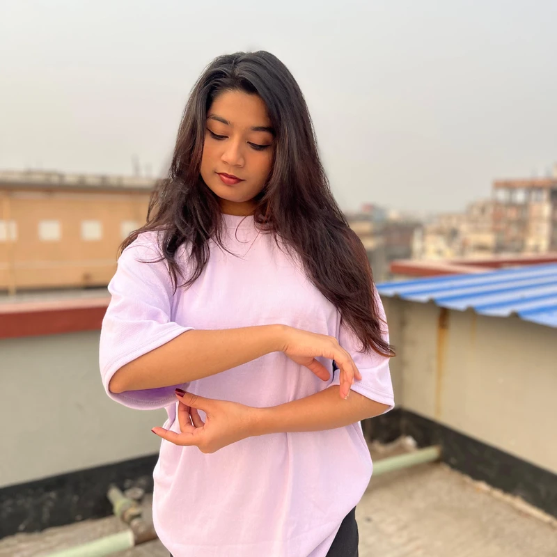 Women's Oversized Drop Shoulder T-Shirt in Lavender