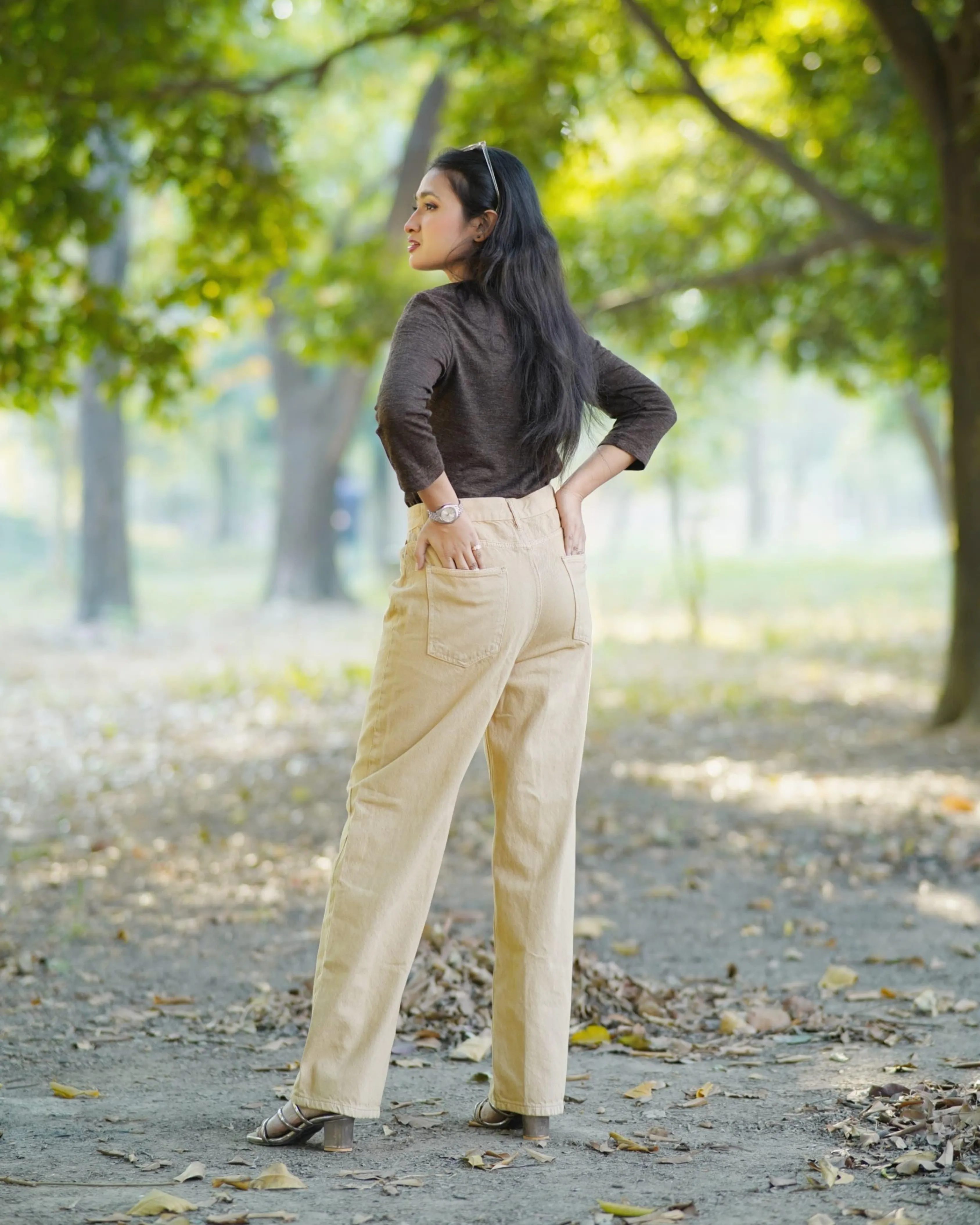 Beige Baggy Jeans - Image 3