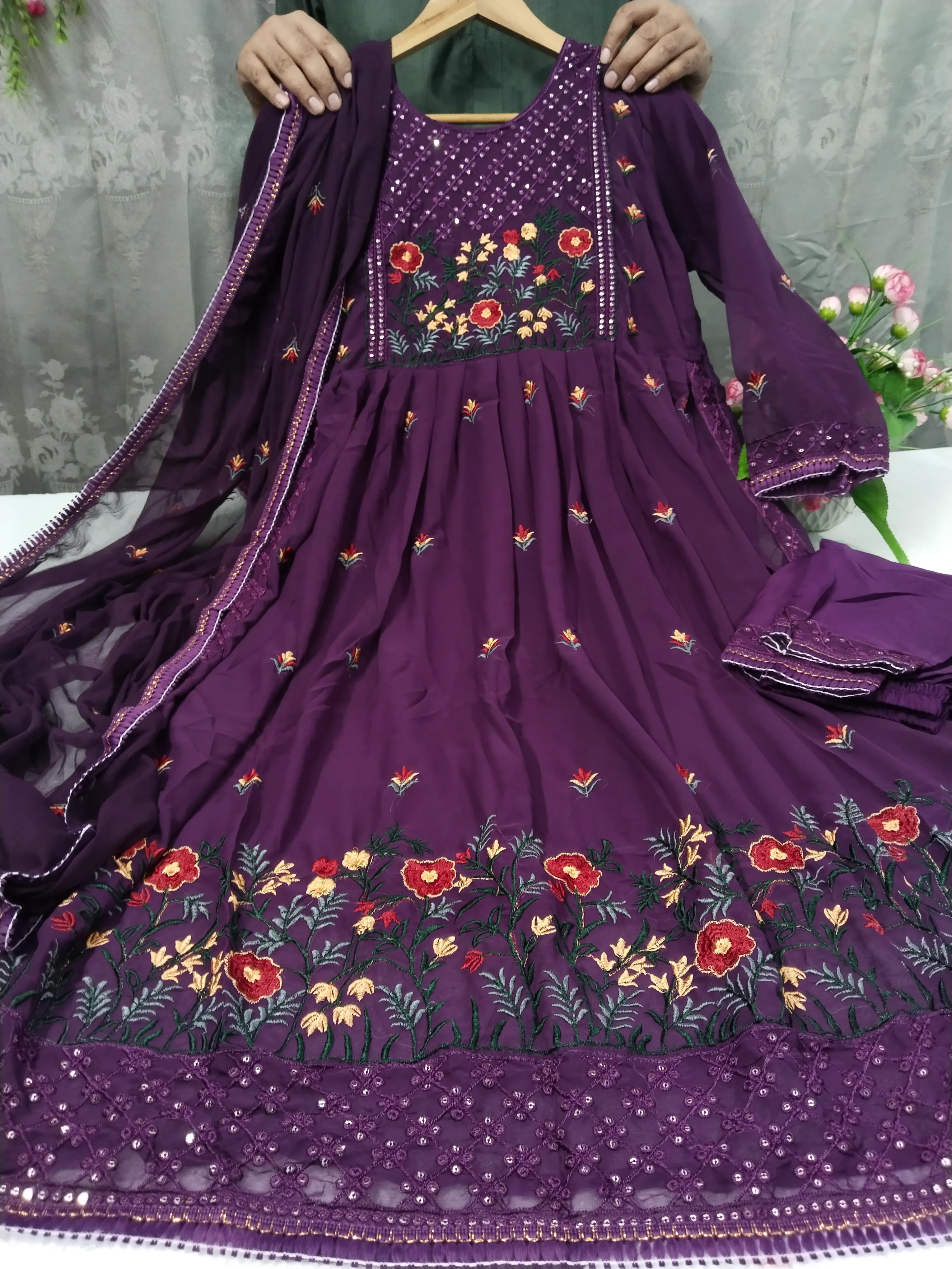 থ্রিপিস