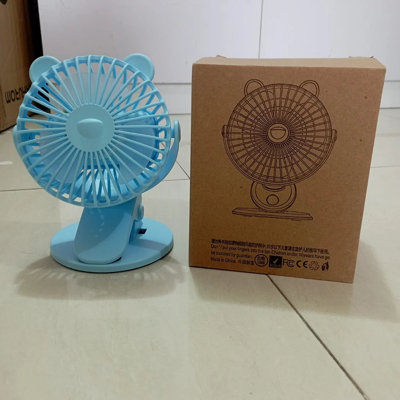 USB Table Fan Mini Wind Power Handheld Clip Fan Desktop Convenient Portable Student Cute Small Cooling Ventilador 360 Rotation