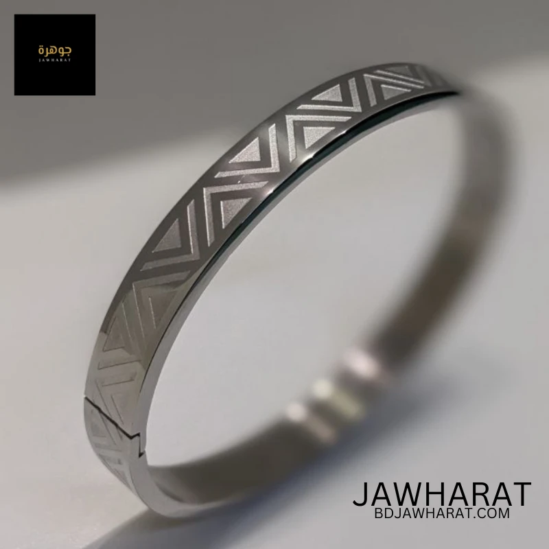 Valor Cuff Bracelet (Silver) - Image 3