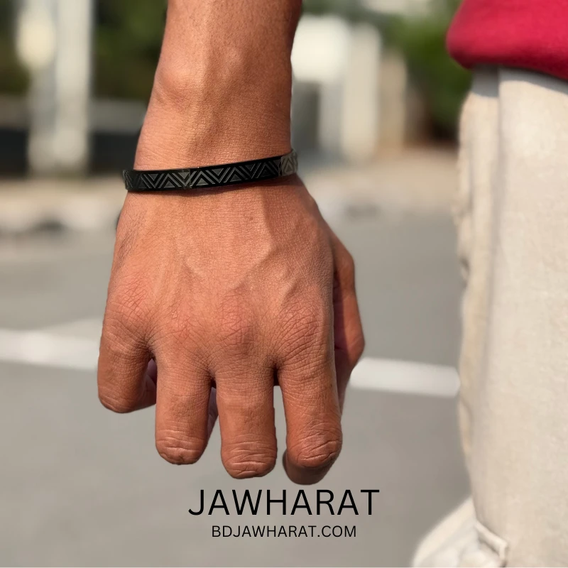 Valor Cuff Bracelet (Black) - Image 3