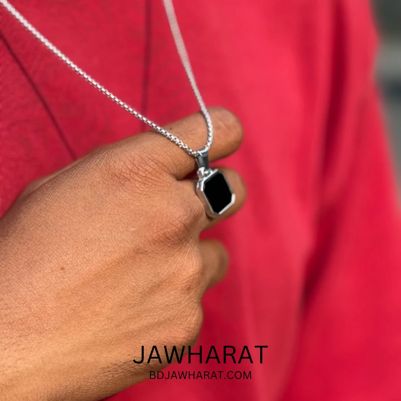 Black Onyx Pendant With Silver Chain - Image 4