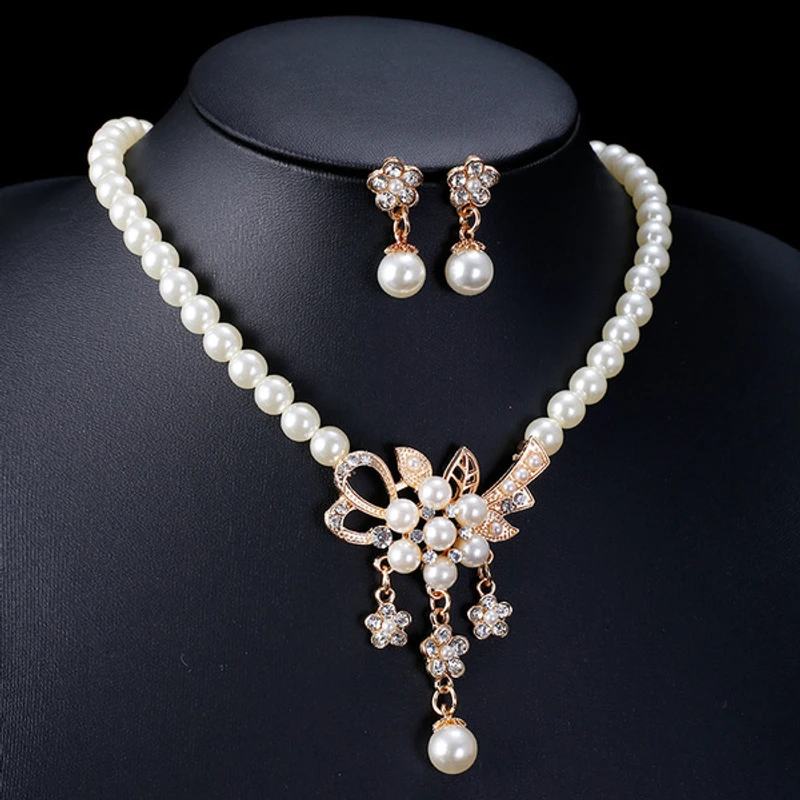 Pearl Flower Necklace+Earrings