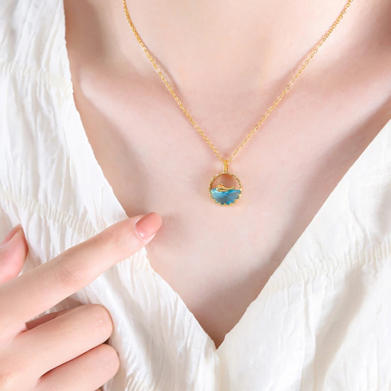 Little whale Pandant - Image 3