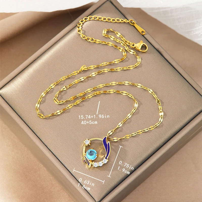 Honey star and moon necklace - Image 3