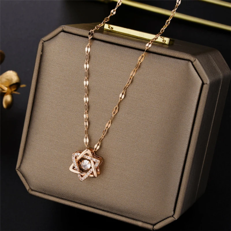 Star Point Neckless for Women