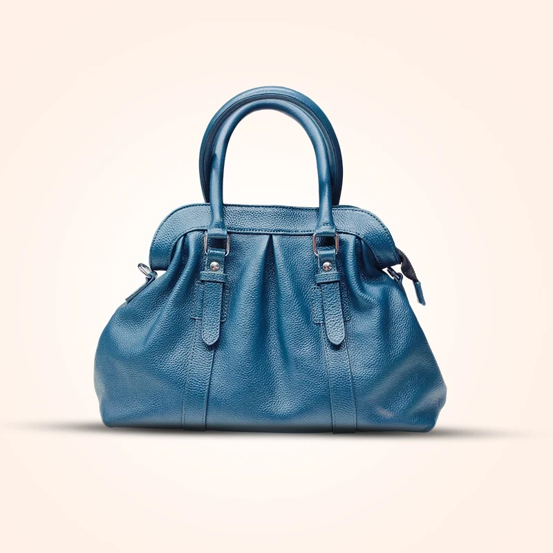 ELEGANT LEATHER SHOULDER BAG