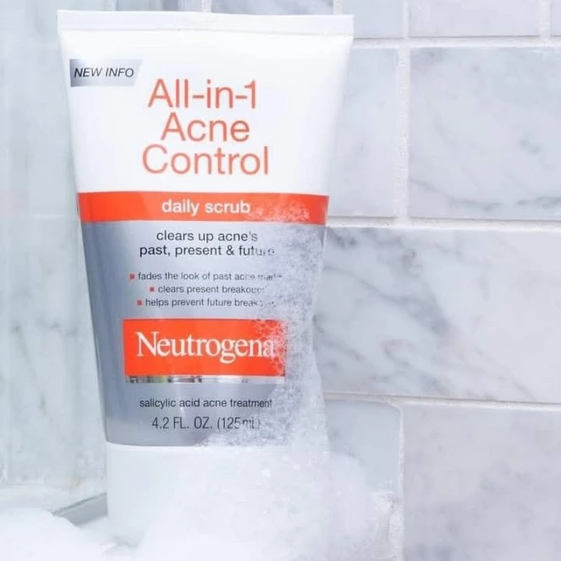 All-in-1 Acne Control Daily Scrub