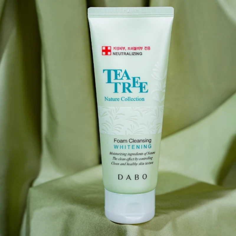 Dabo Tea Tree Foaming Cleanser
