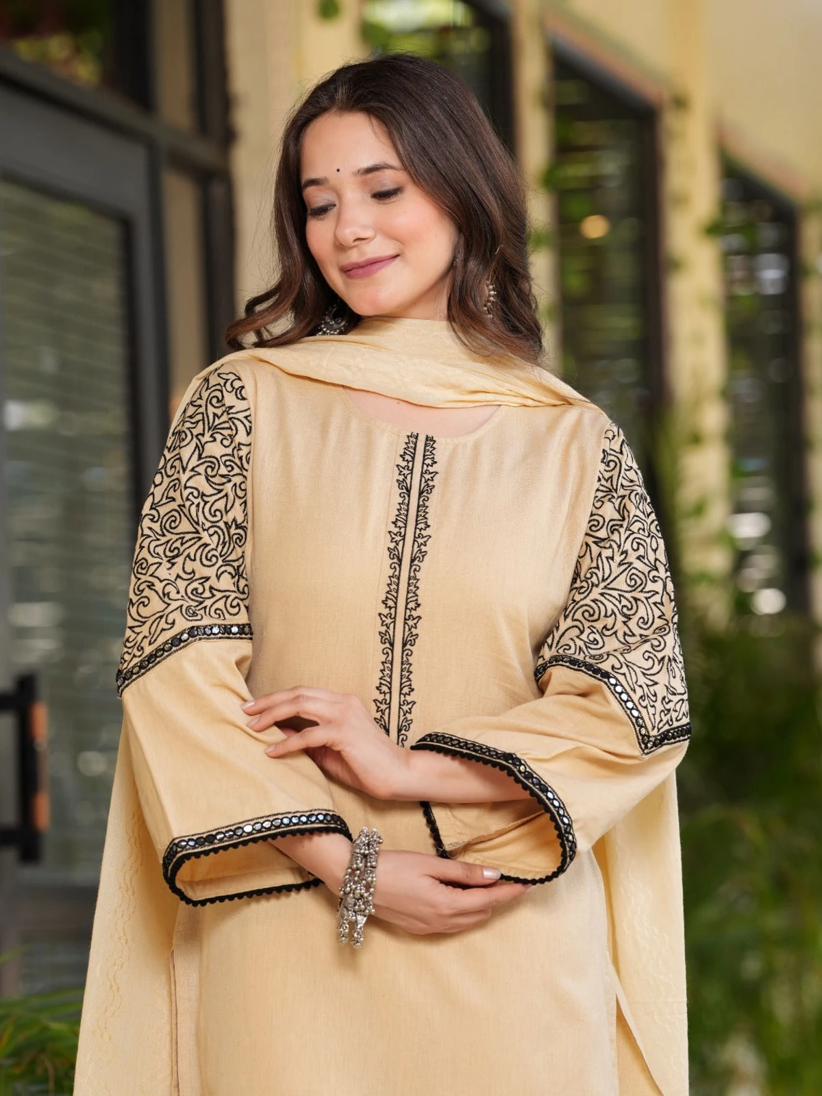 Beige Cotton Suit - Image 3