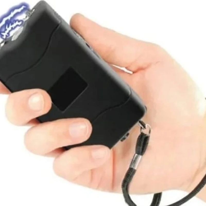 30,000K Volts Powerful flashlight with shok gun - Image 4