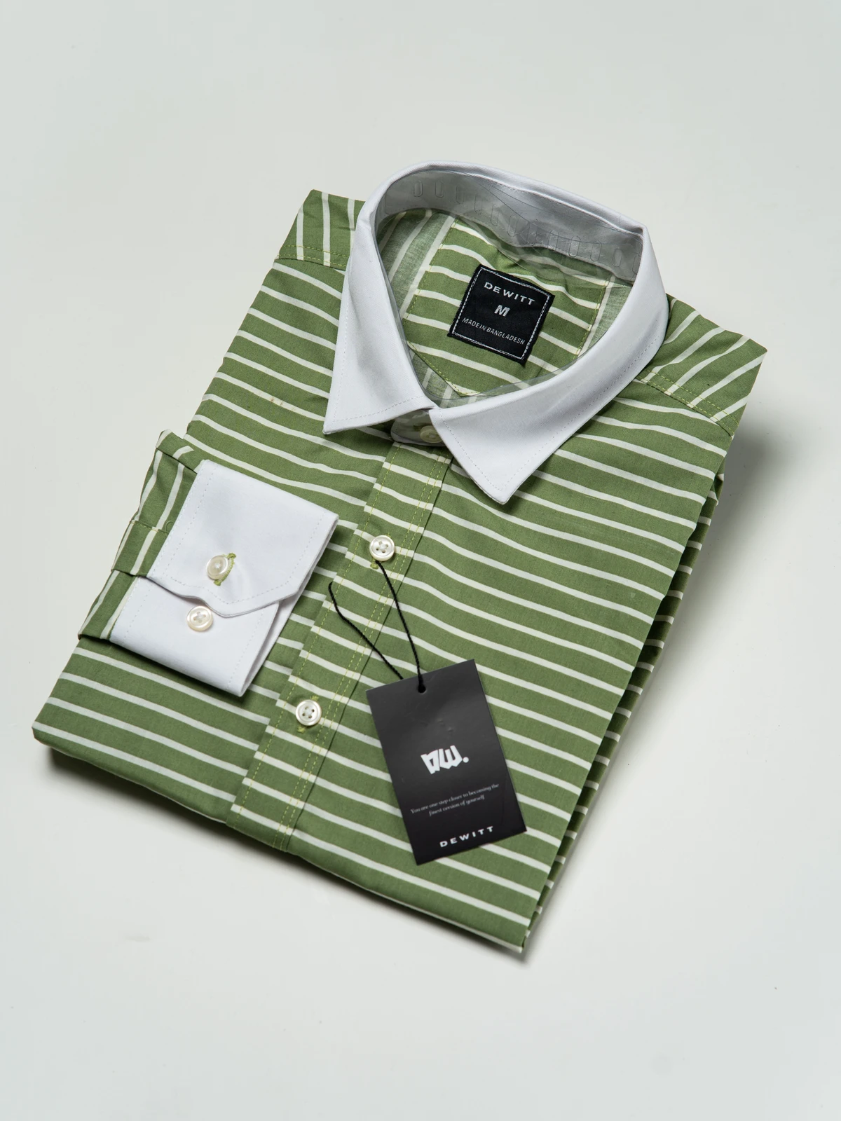 Green Contrast Collar