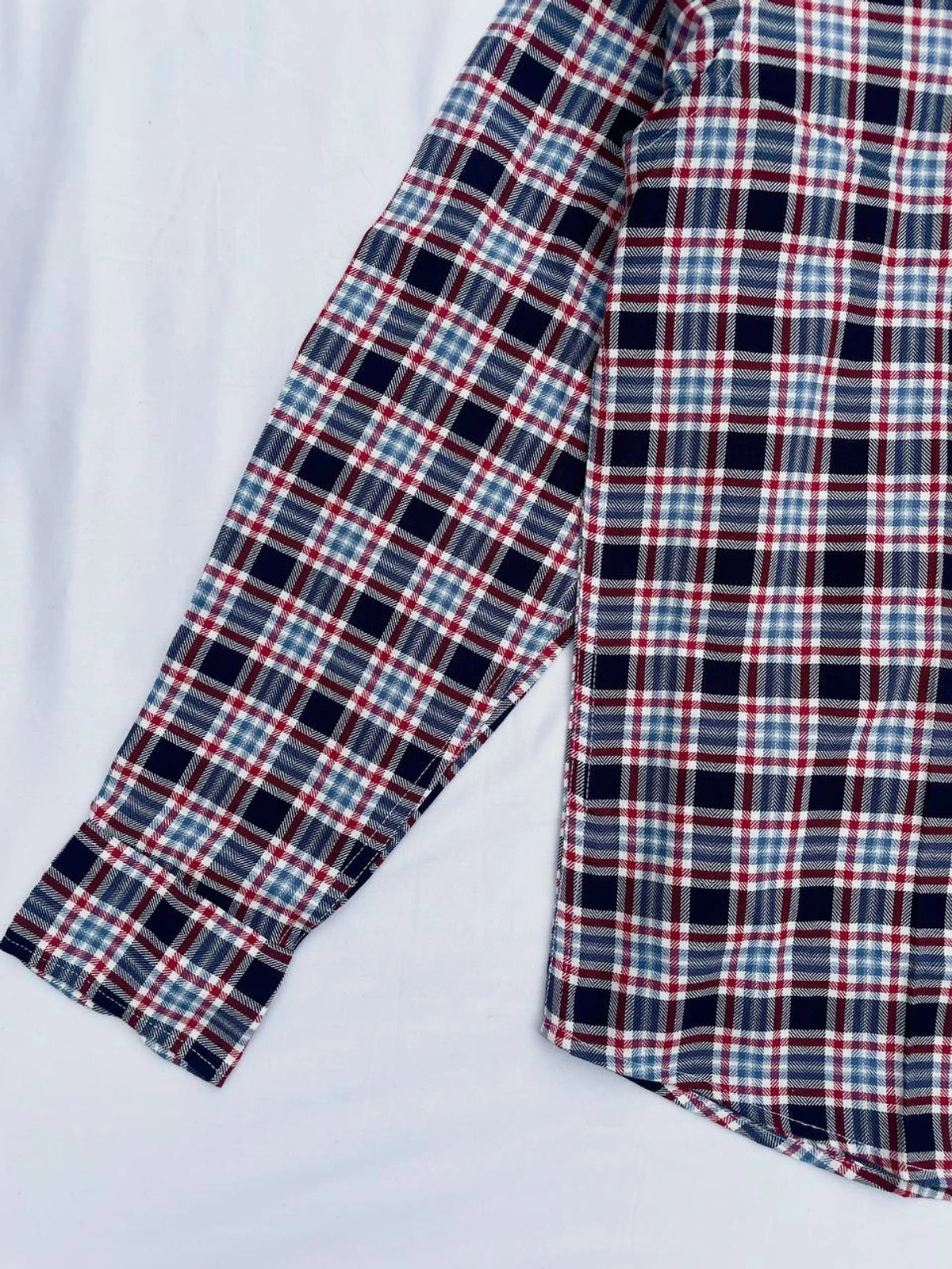 Old Money style size ratio long sleeve shirt