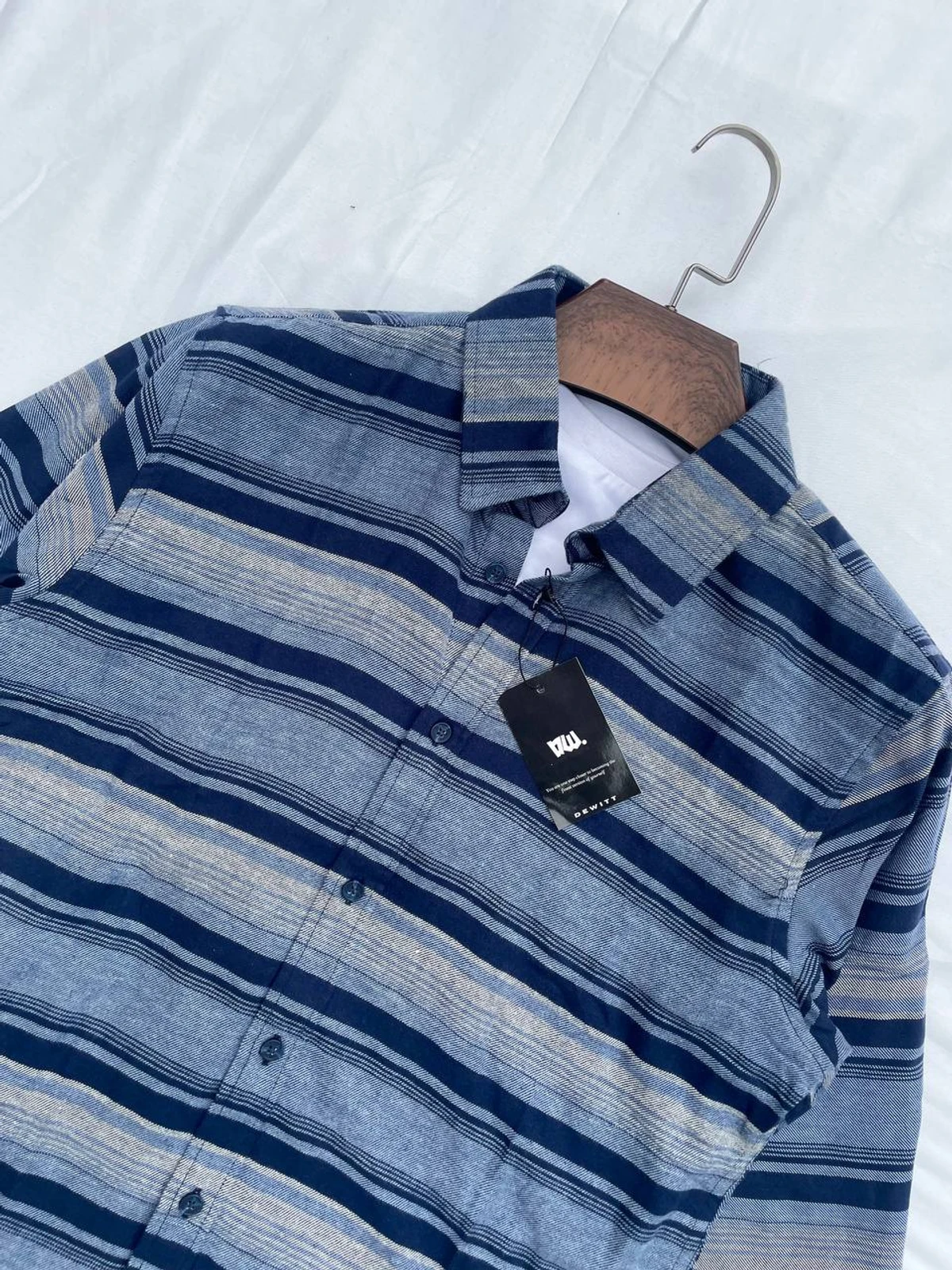 Old Money style size ratio long sleeve shirt - Image 4