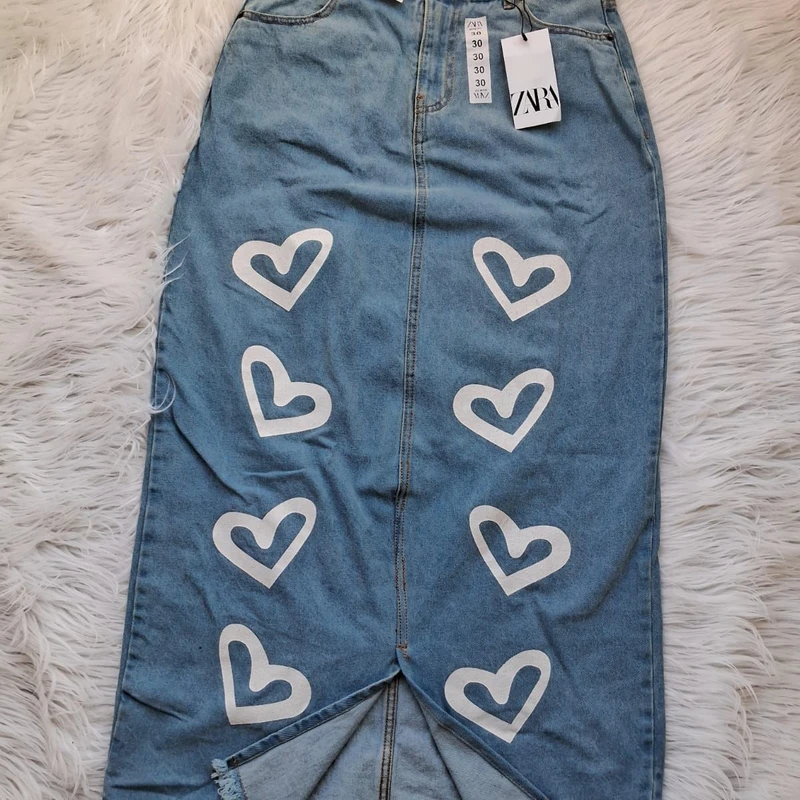 Faded blue heart printed slited skirt