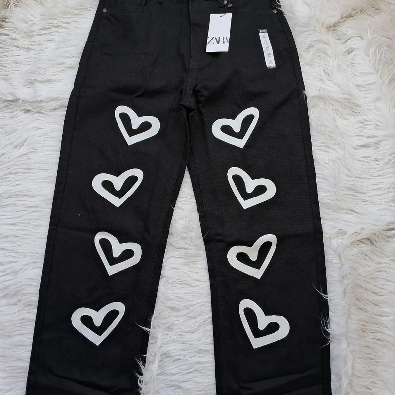 Black Heart Printed Baggy Jeans