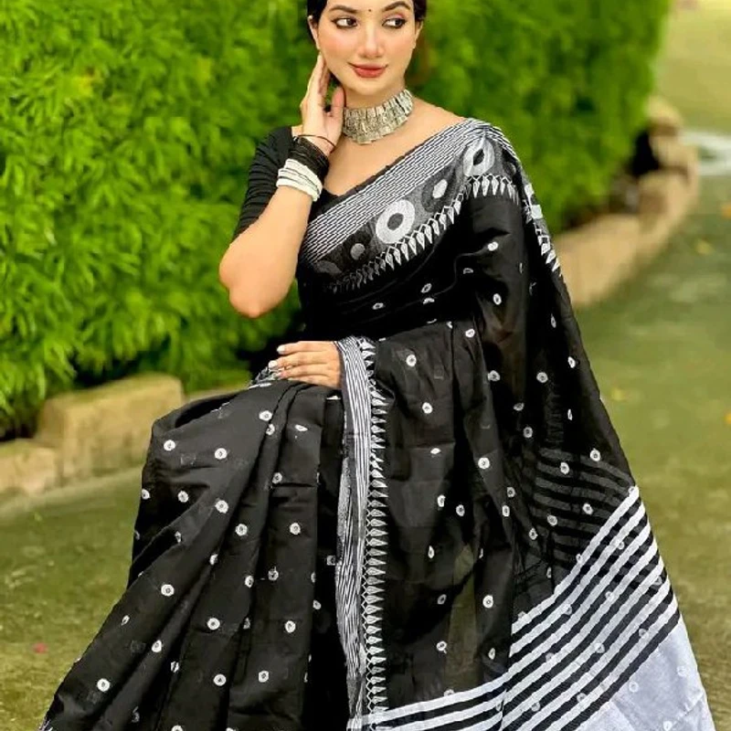 ধুপিয়ান হাফ সিল্ক শাড়ি