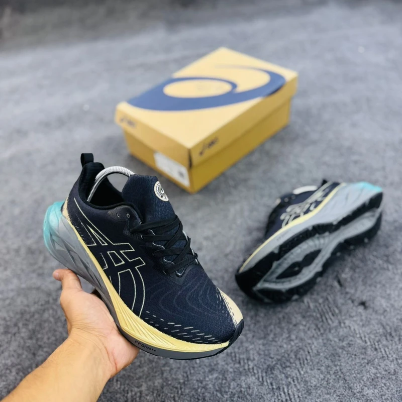 Asics NOVABLAST 4 - Image 3