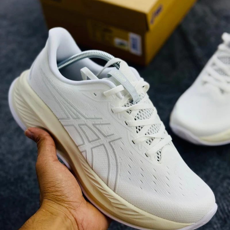 ASICS GEL-CUMULUS 26