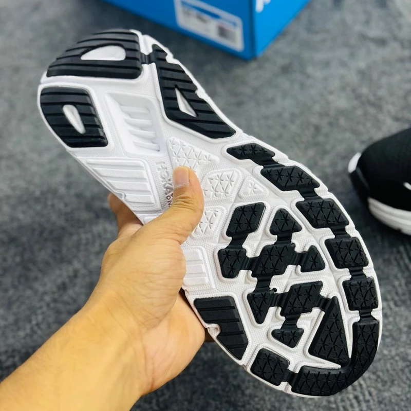 HOKA ARAHI 7 - Image 3