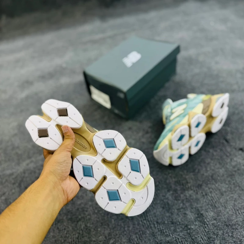 New Balance 9060 - Image 4