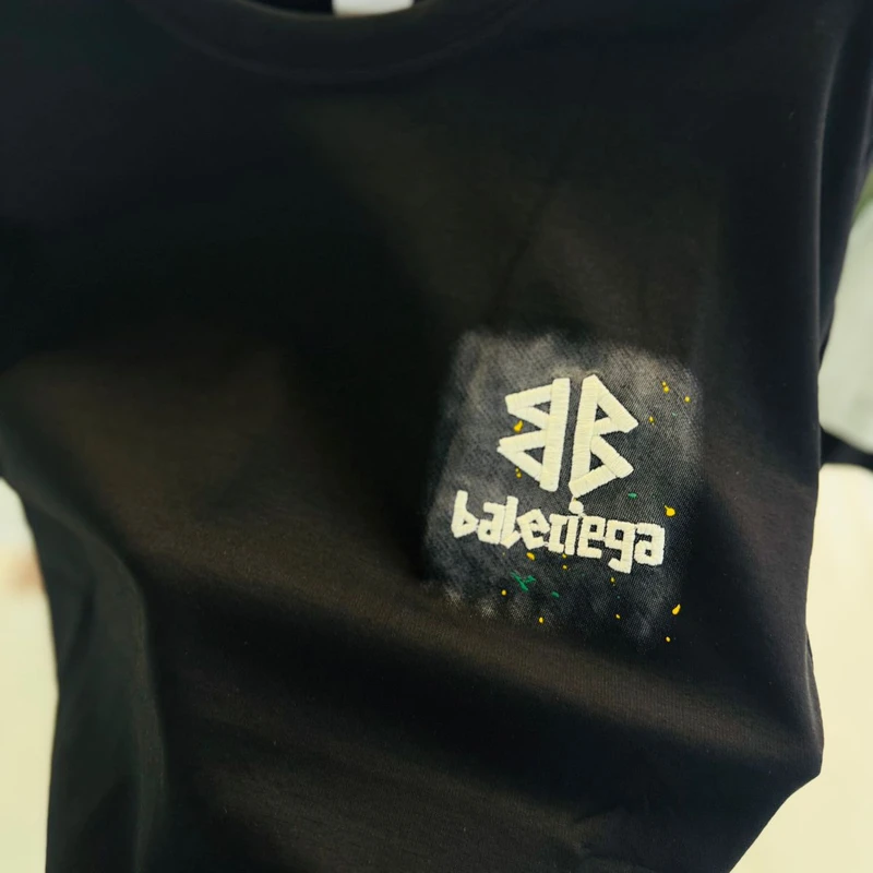 Premium T-shirt (Half)