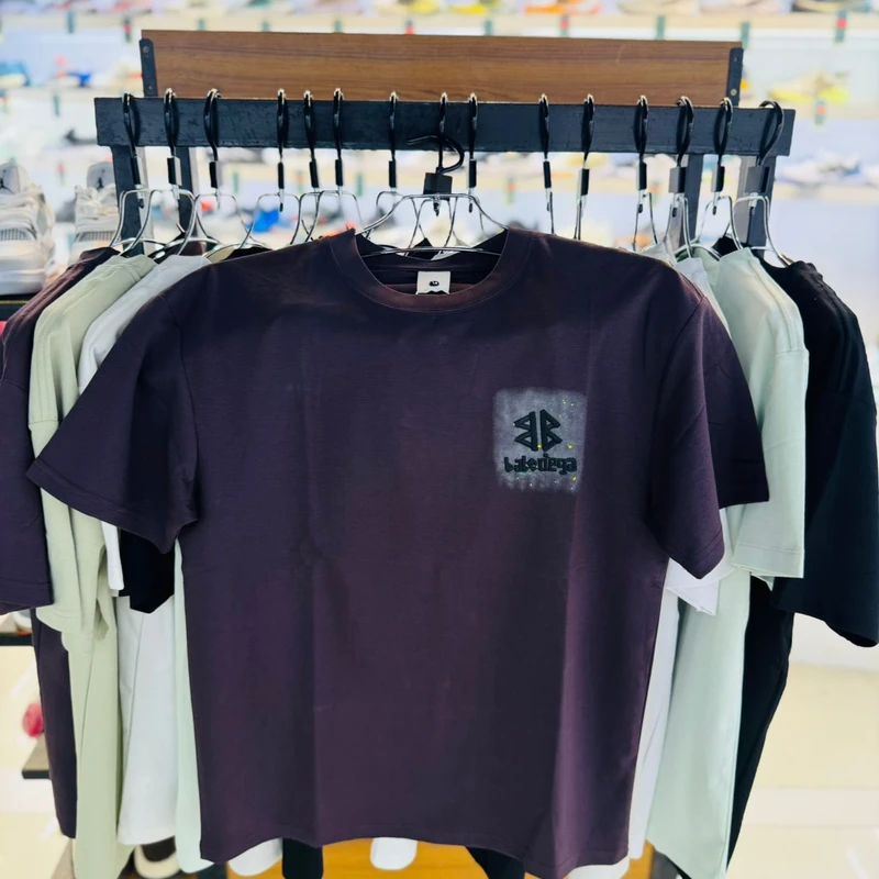 Premium T-shirt (Half)