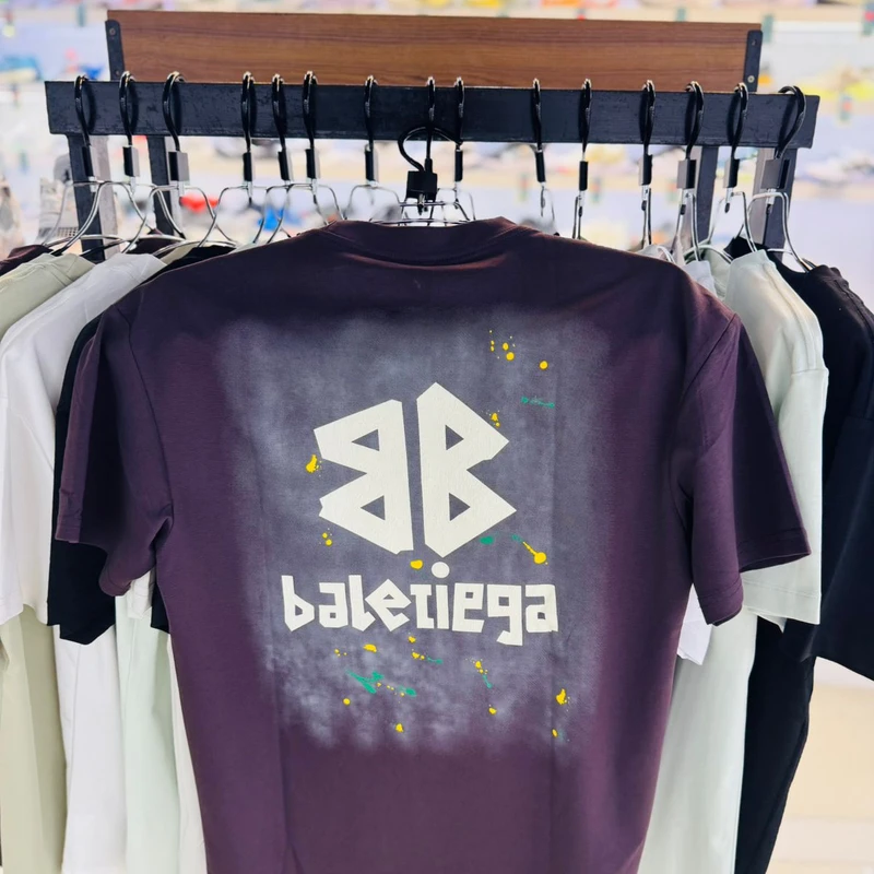 Premium T-shirt (Half)