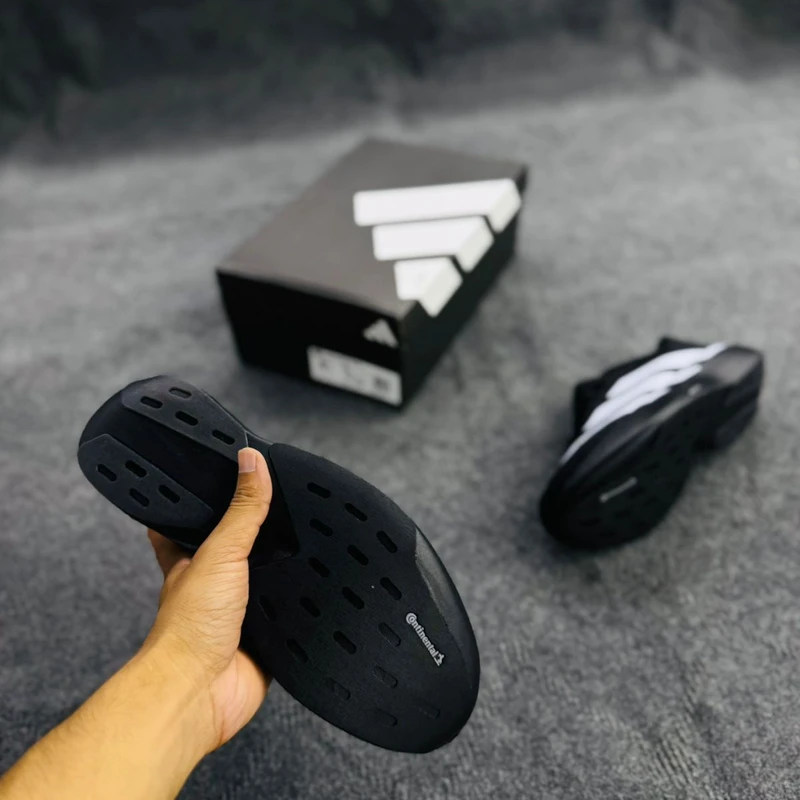 Adidas Evo SL - Image 4