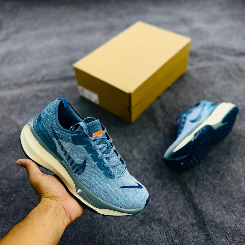 Nike Invincible 3 Men's Road Running Shoes - Image 3